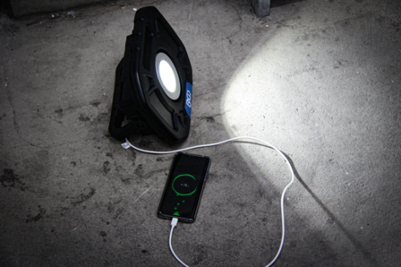 COB-LED-werkspotlamp 40W met geintegreerde speakers