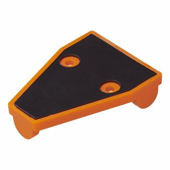 Waterpas pyramide met magneet op kaart