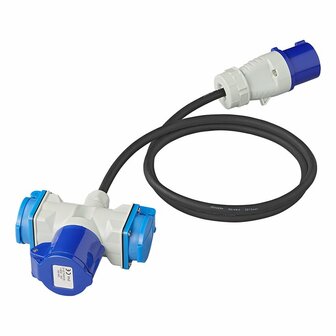 Verloopkabel 150cm 3x2,5mm&sup2; van CEE stekker naar 2xSchuko + 1xCEE stekkerdoos