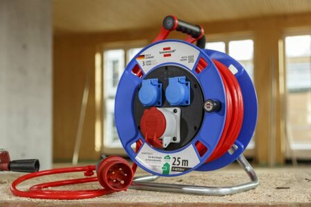 Garant CEE 1 IP44-kabelhaspel 25m N07V3V3-F5G1,5