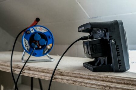 Professional Multi Battery LED Hybride Bouwspot 10050 MH, 12500lm, IP55