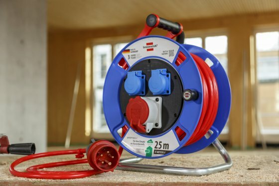 Garant CEE 1 IP44-kabelhaspel 25m N07V3V3-F5G1,5