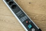 60.000a stekkerdoos met overspanningsbeveiliging 8-voudig 3m h05vv-f 3g1,5