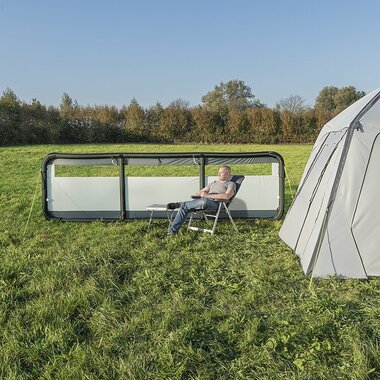 Windscherm opblaasbaar 480x140cm