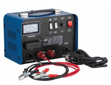 Acculader/jumpstarter voor  6 en 12 V accu's