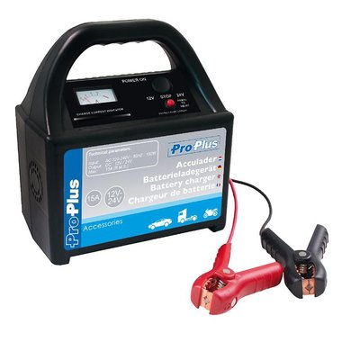 Acculader 12V/24V 15Amp.